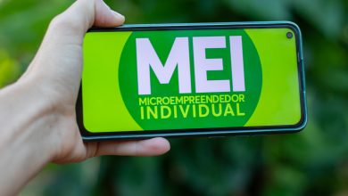 O MEI que precisar de ajuda para quitar débitos obrigatórios pode se inscrever no CadÚnico.