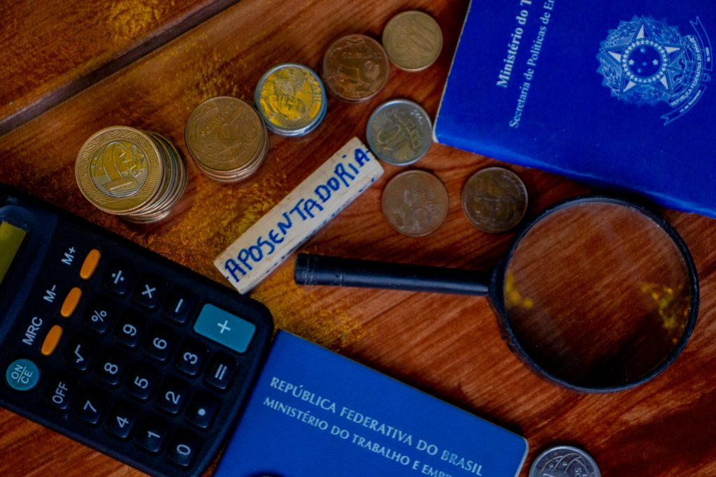 Vai receber o 13º do INSS? Veja quando os pagamentos estão programados para cair.