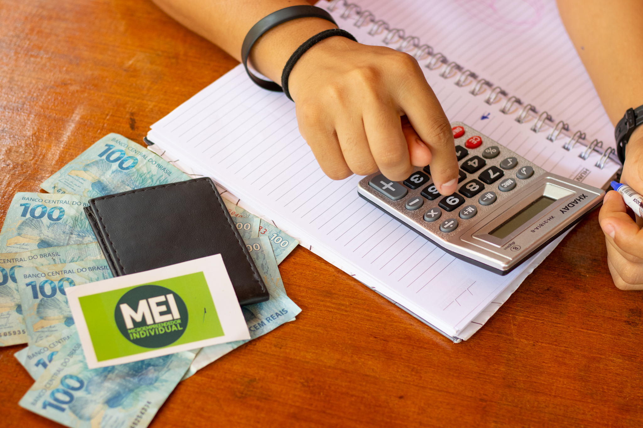 Se você é MEI, veja como cancelar uma nota fiscal incorreta.
