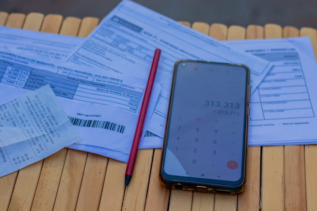 Precisando se livrar das dívidas? Veja como participar do mutirão de negociação.