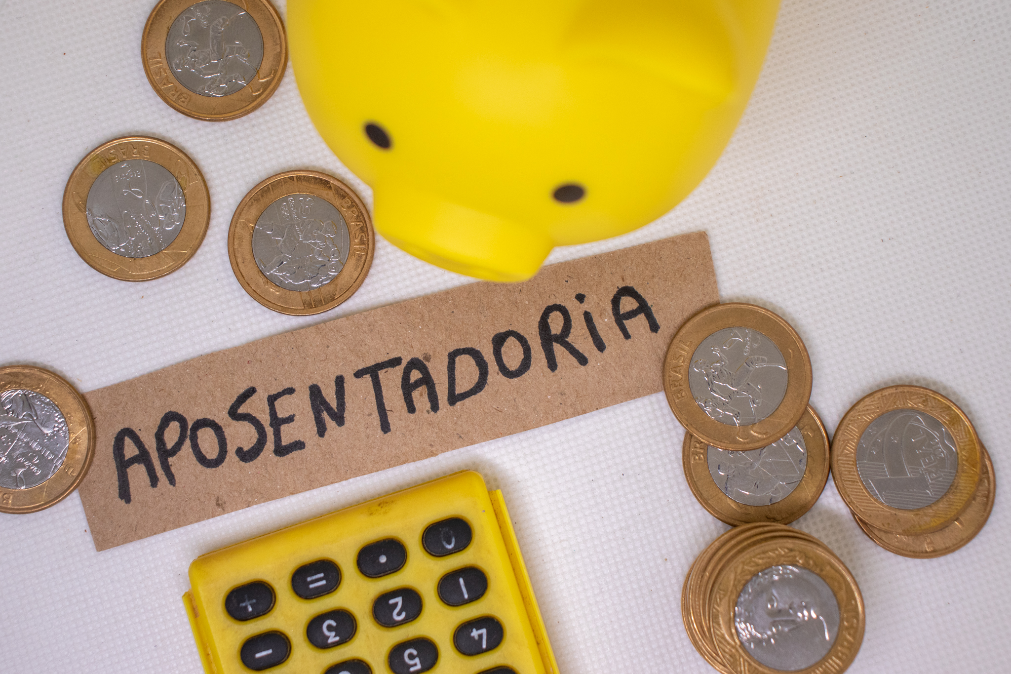 Vai receber o 13º salário do INSS este ano? Veja quem tem direito ao benefício.