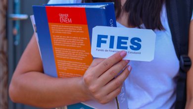 Se você sonha em começar uma faculdade, veja como participar do Fies.