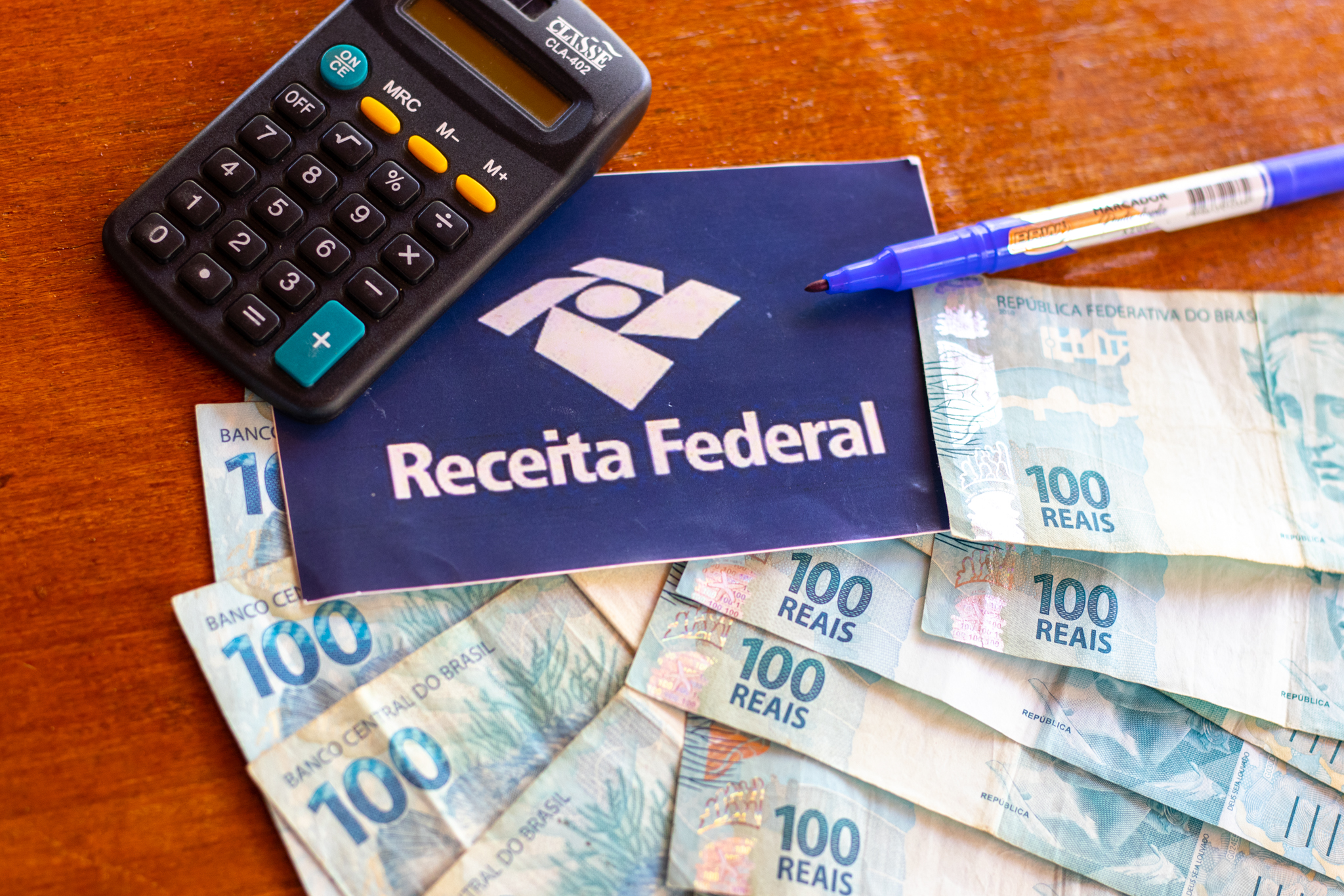 A Receita Federal emitiu um alerta recente sobre um novo golpe. Veja como se proteger.