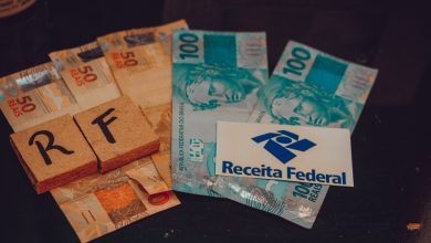 Receita Federal vai distribuir mais de R$ 314 MILHÕES para quem caiu na malha fina do IR