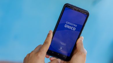 Tem inscrição no CadÚnico? Confira mensagem do governo sobre benefícios do sistema