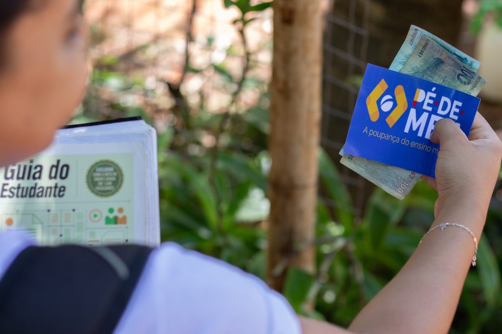 Veja calendário completo de pagamentos do Pé-de-Meia em 2025