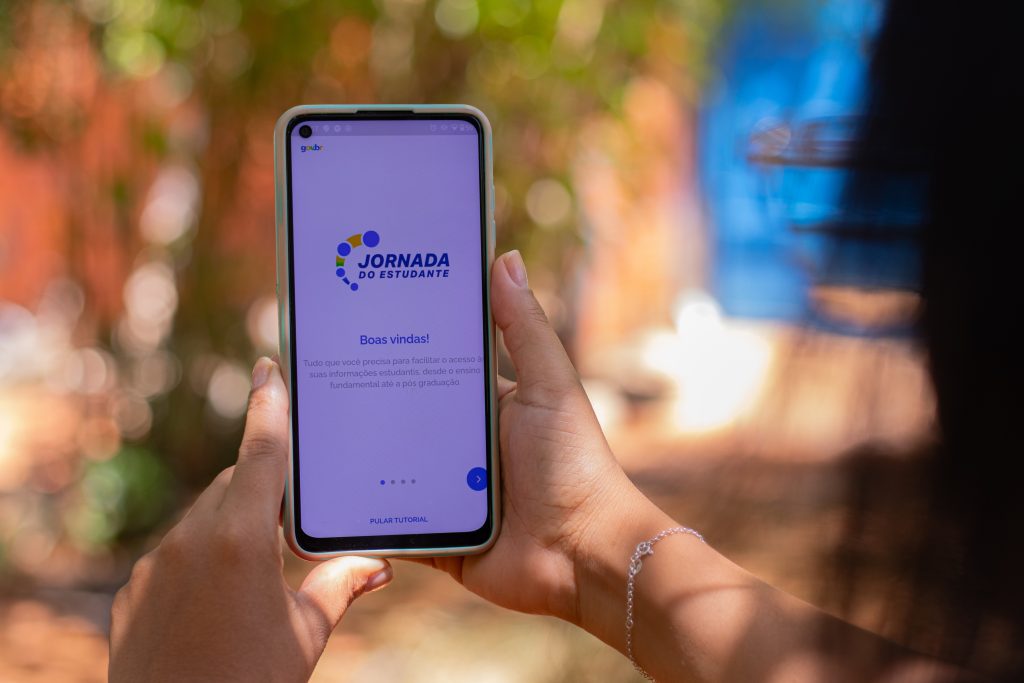 ATENÇÃO estudantes do Pé-de-Meia Licenciaturas: prazo para concluir cadastro está ACABANDO!