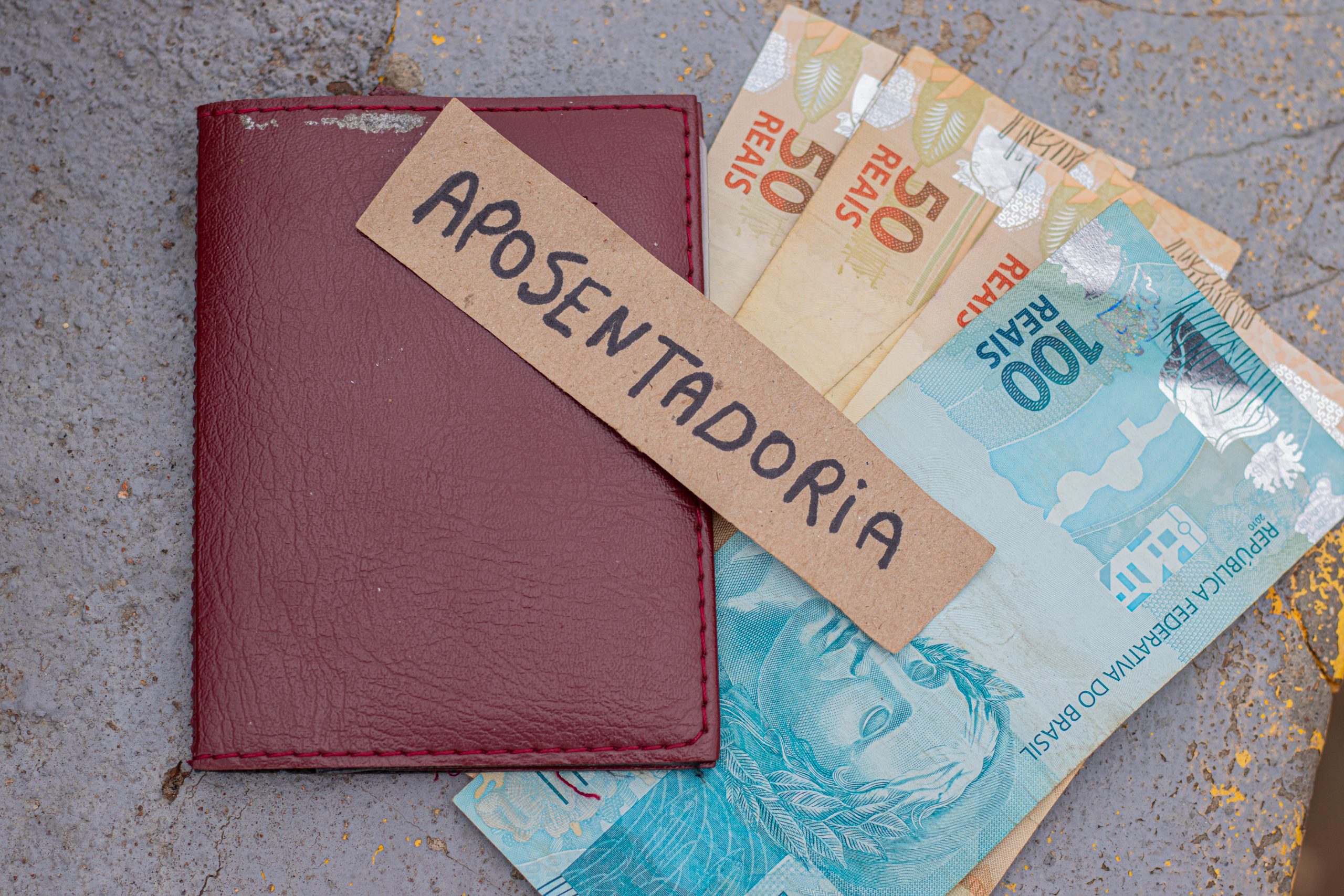 Aposentadoria SEGURA: saiba quando e COMO garantir seu descanso do trabalho pelo INSS