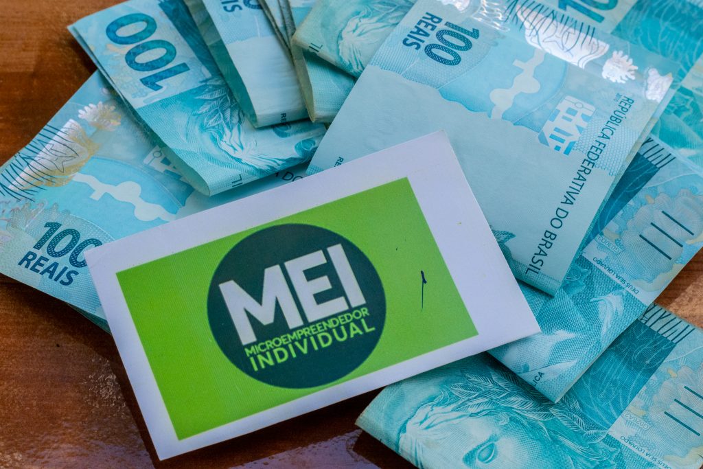 O MEI que não cumprir com as regras pode acabar perdendo benefícios.
