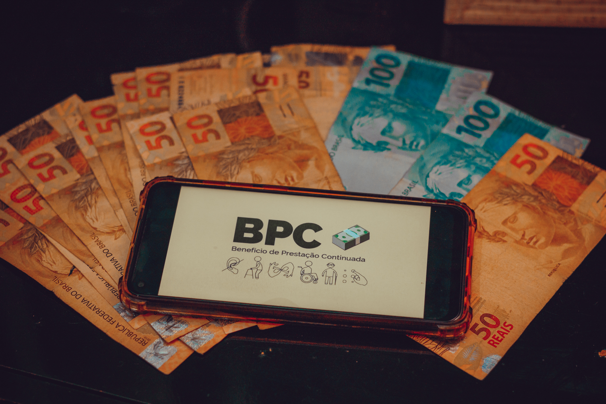 BPC/LOAS: novos critérios para brasileiros que precisam de benefício assistencial do INSS