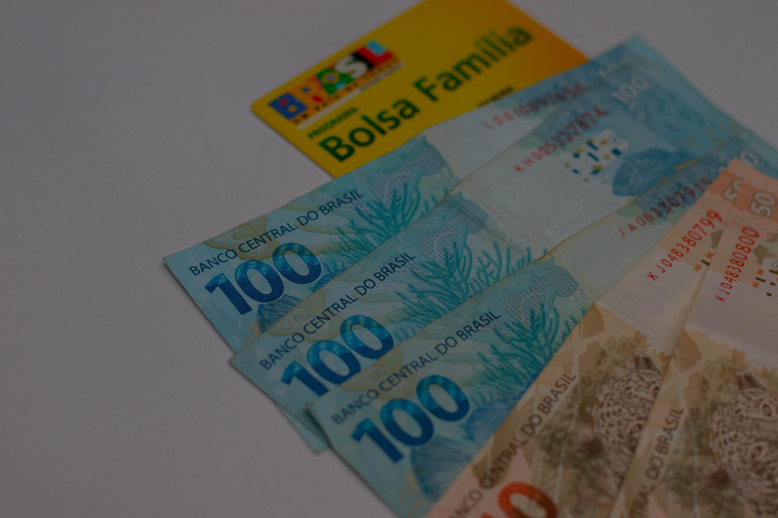 Se você recebe o Bolsa Família, veja como ter acesso ao crédito do Programa Acredita.