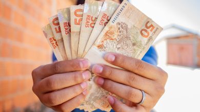 Quem mora sozinho pode receber mais de um benefício do CadÚnico.