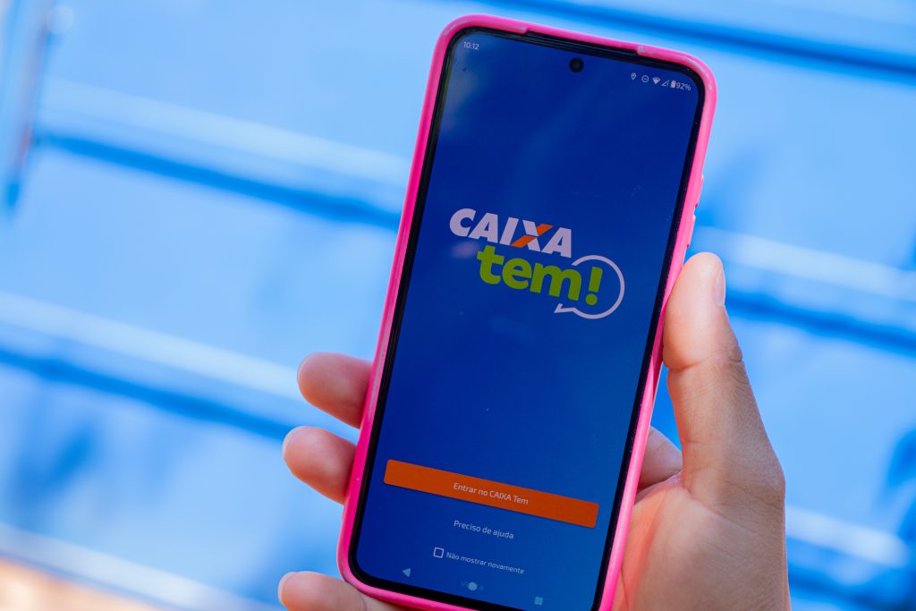 Caixa Tem oferece cartão com limite inicial de R$ 801: saiba como solicitar!