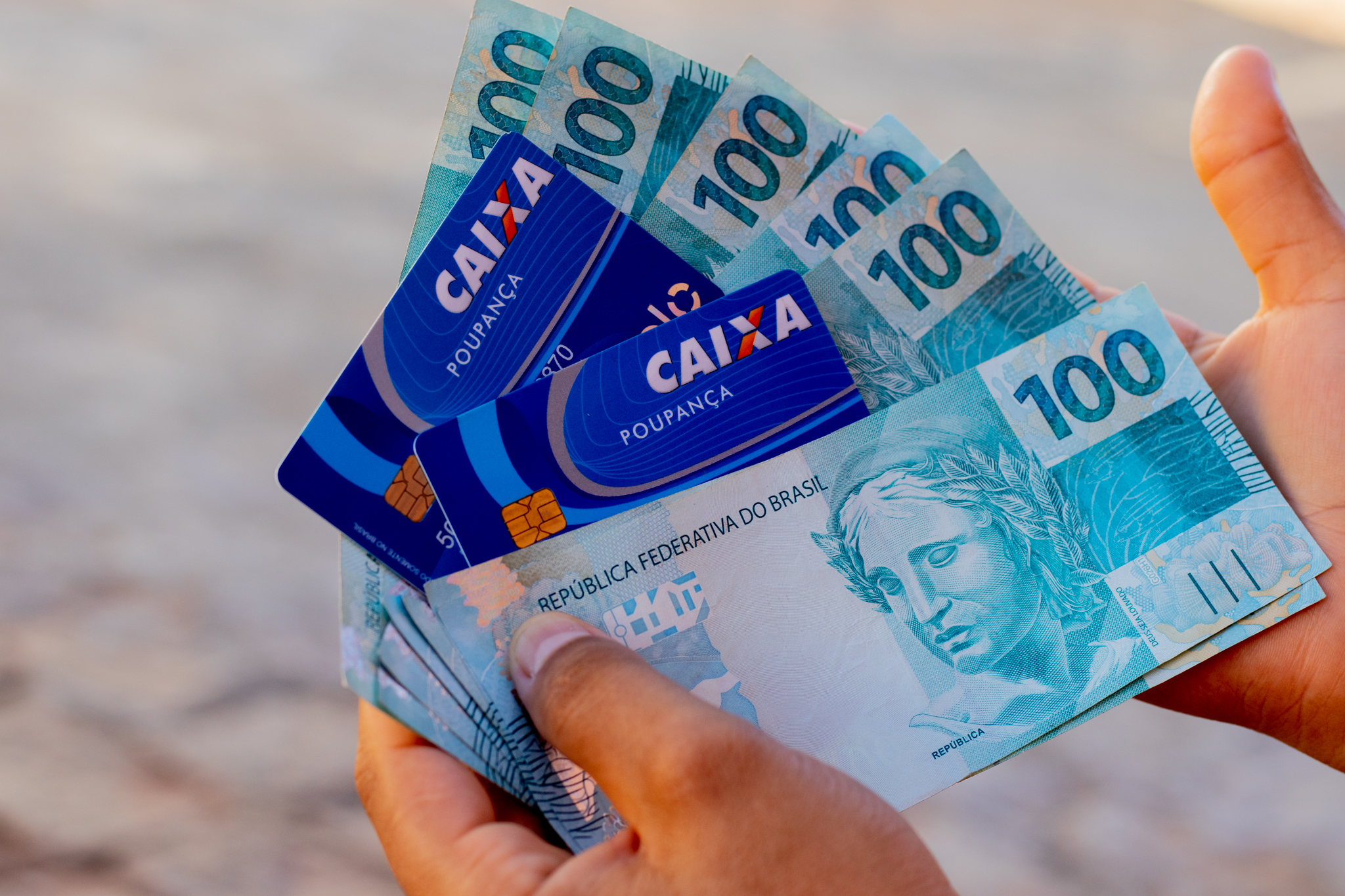 Caixa adia pagamento para mais de 3 MILHÕES de trabalhadores: entenda!