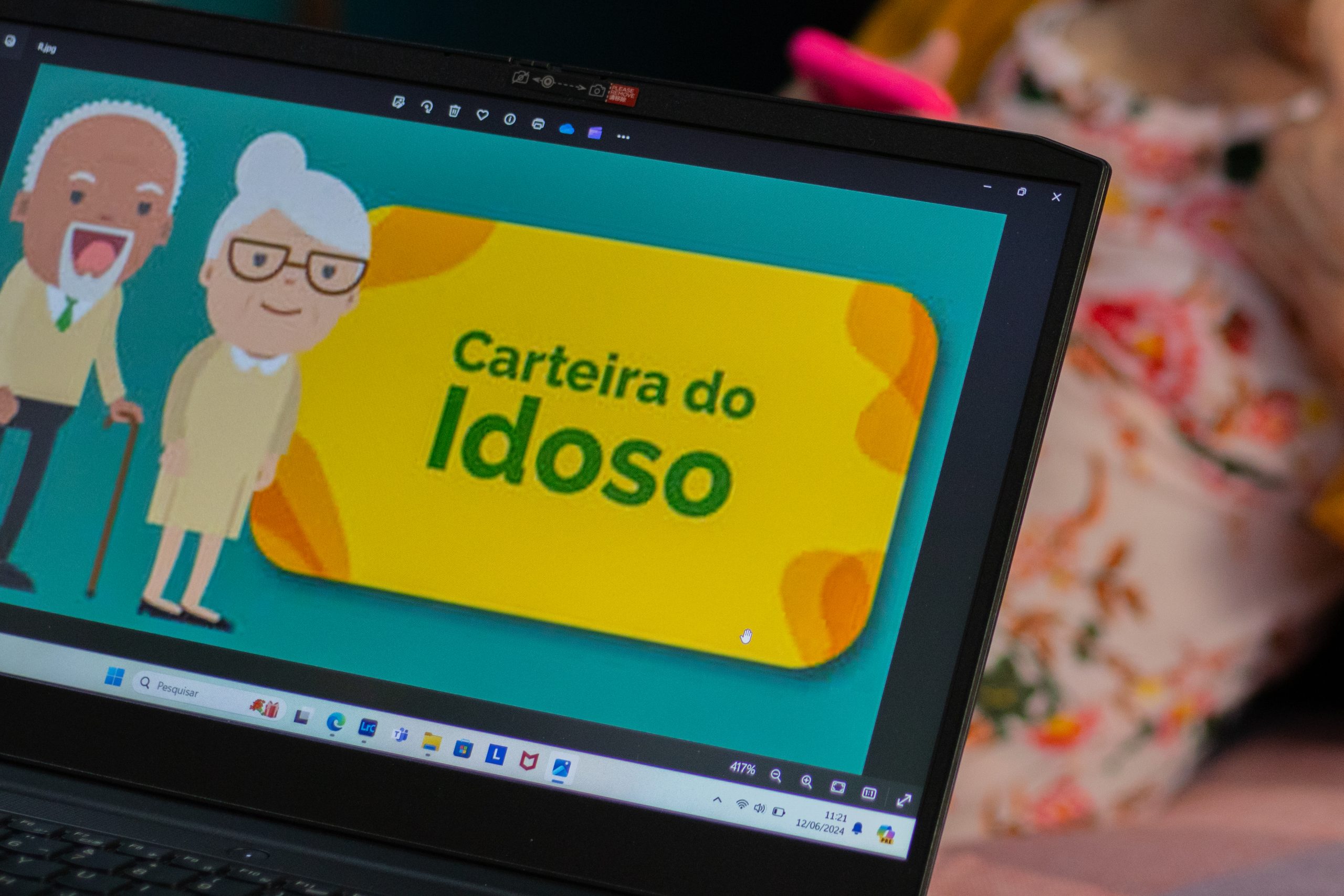 Como emitir a carteira do idoso.