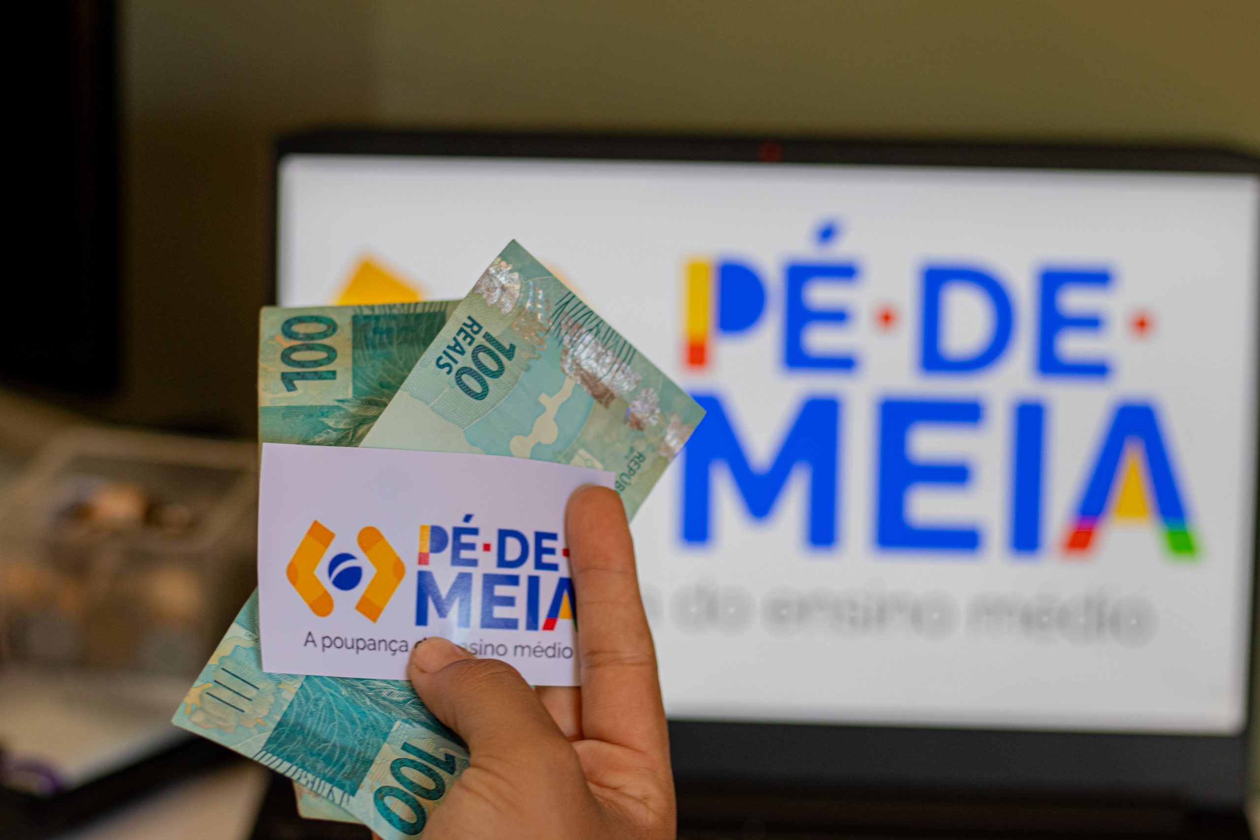 Governo revela principais novidades do Pé-de-Meia Licenciaturas 2025: confira!