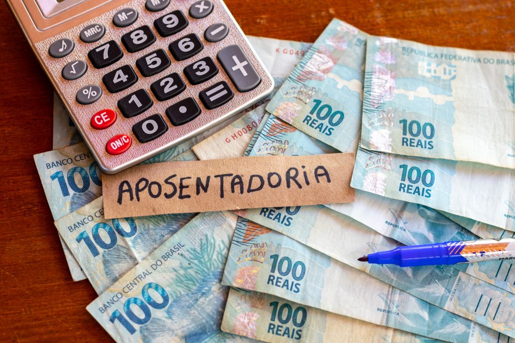 INSS: veja SEGREDO da aposentadoria antecipada que NÃO querem que você saiba