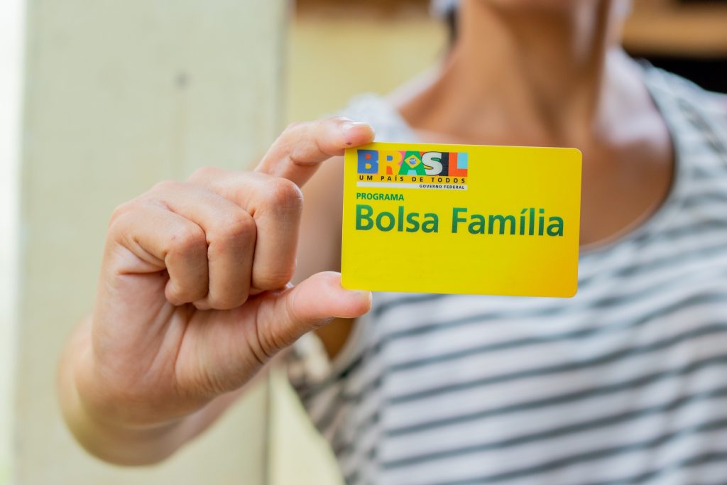 JÁ ERA? Unipessoais do Bolsa Família temem PERDER benefício para sempre: entenda!