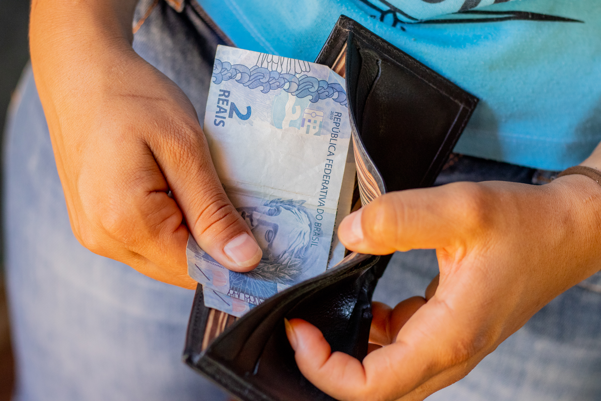 Se você está pensando em contratar consignado, veja como evitar golpes.