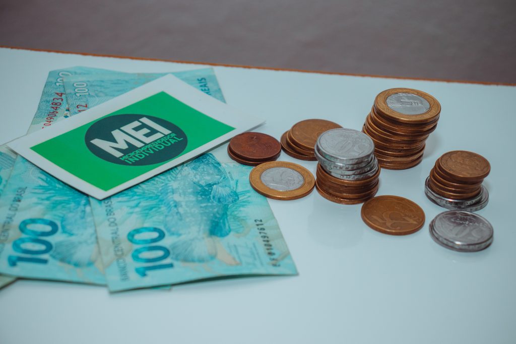 Novas regras do MEI começam a valer em abril; fique atento para não PERDER seu CNPJ