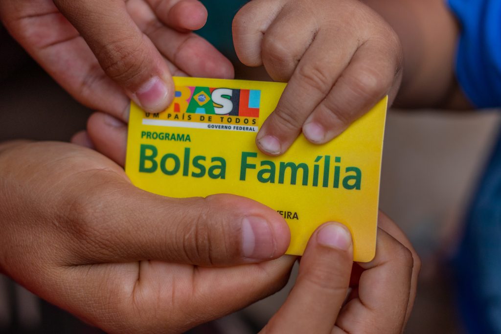 Período de pesagem do Bolsa Família inicia e famílias devem tomar CUIDADO com suspensão