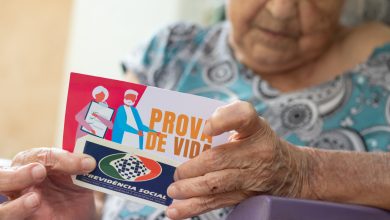 Preciso ir ao banco para fazer Prova de Vida? Entenda o que está em jogo para segurados!