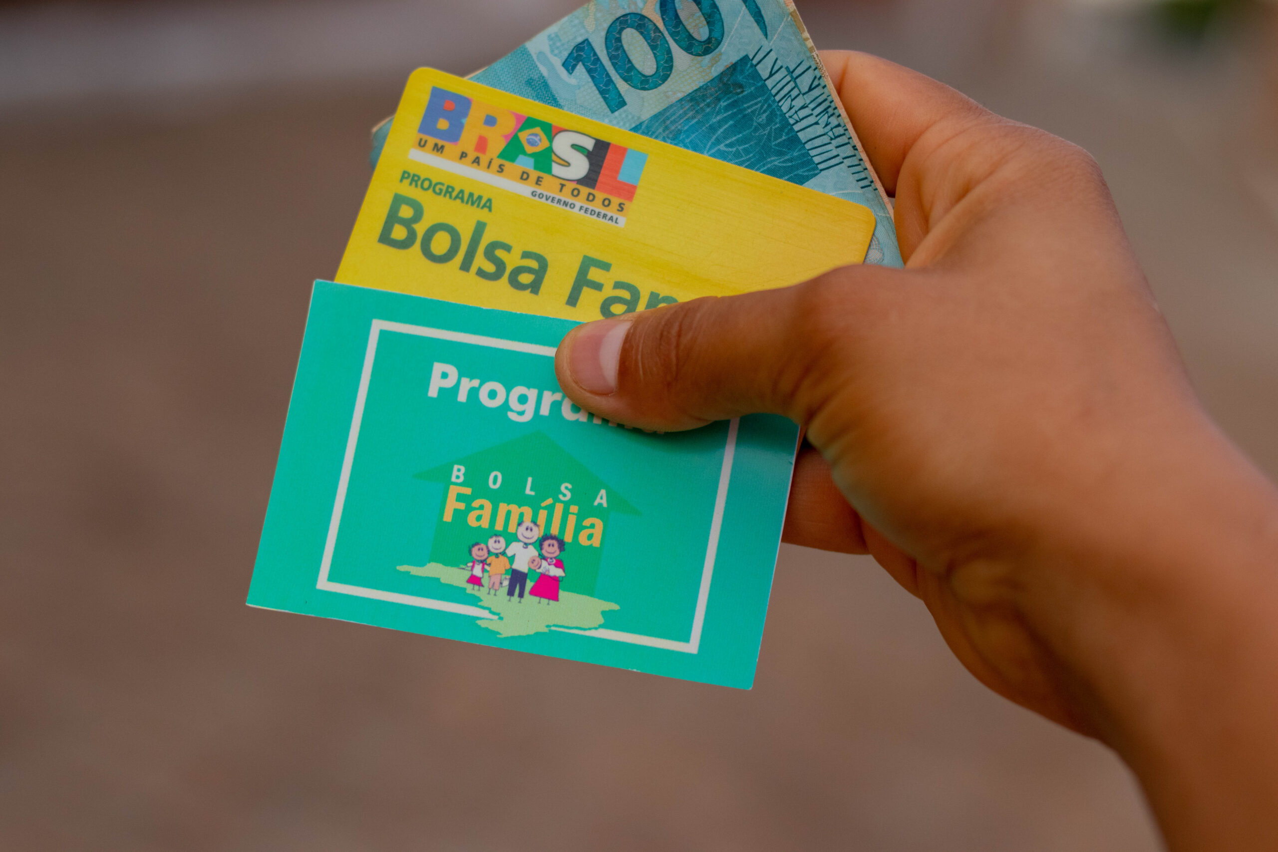 Bolsa Família oferece R$ 200 a mais com iniciativa de Lula; veja regras para aproveitar!