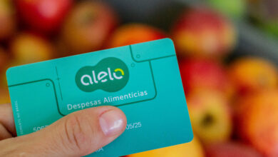 Cartão alimentação.