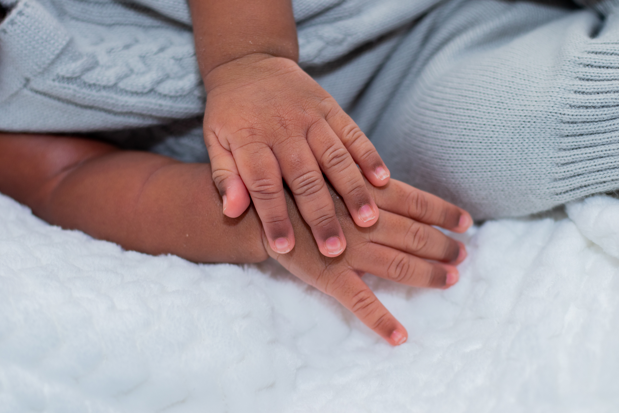 Mães desempregadas podem pedir salário-maternidade? Dúvida é esclarecida pelo INSS!