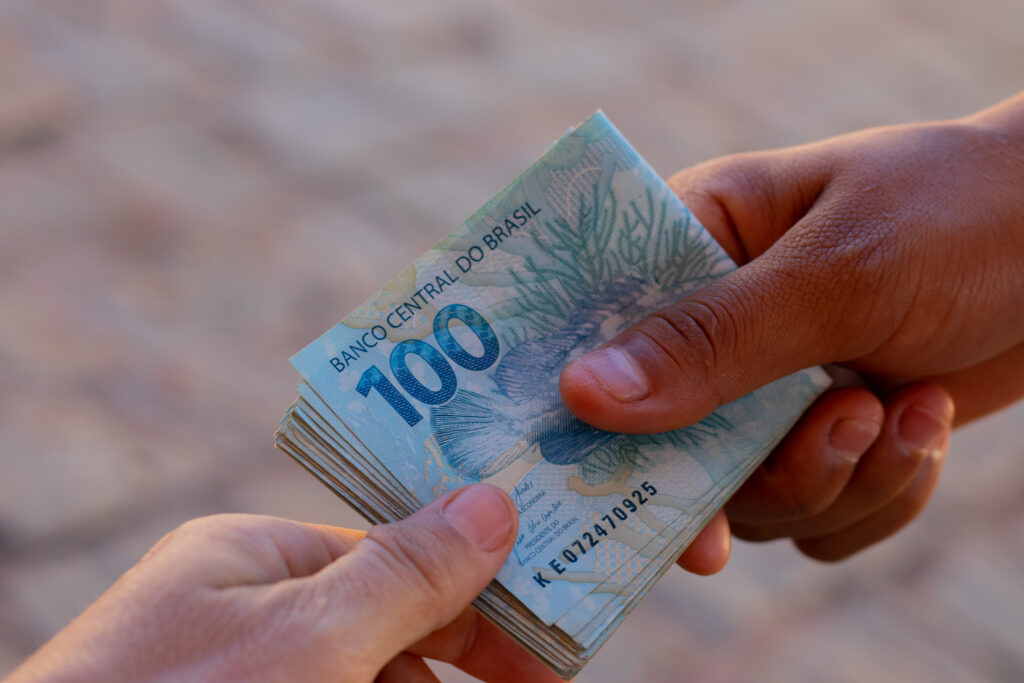 Melhor que BPC? Auxílio para pessoas com deficiência é reajustado; veja novos valores!