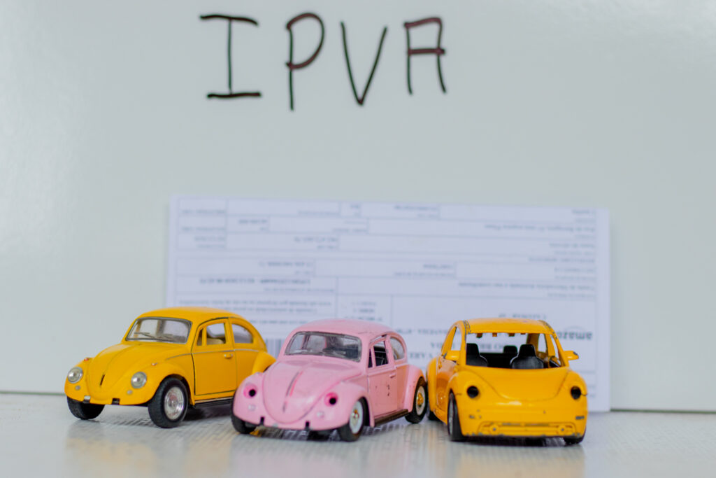 Menos IPVA para carros antigos: donos de veículos recebem isenção extra do imposto