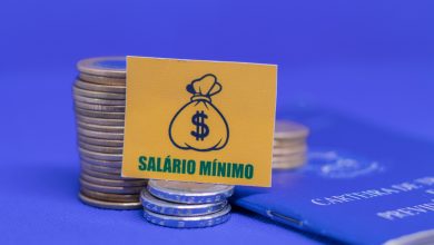 Novo salário mínimo aprovado? Pagamento deve sofrer reajuste acima de 7% no Brasil