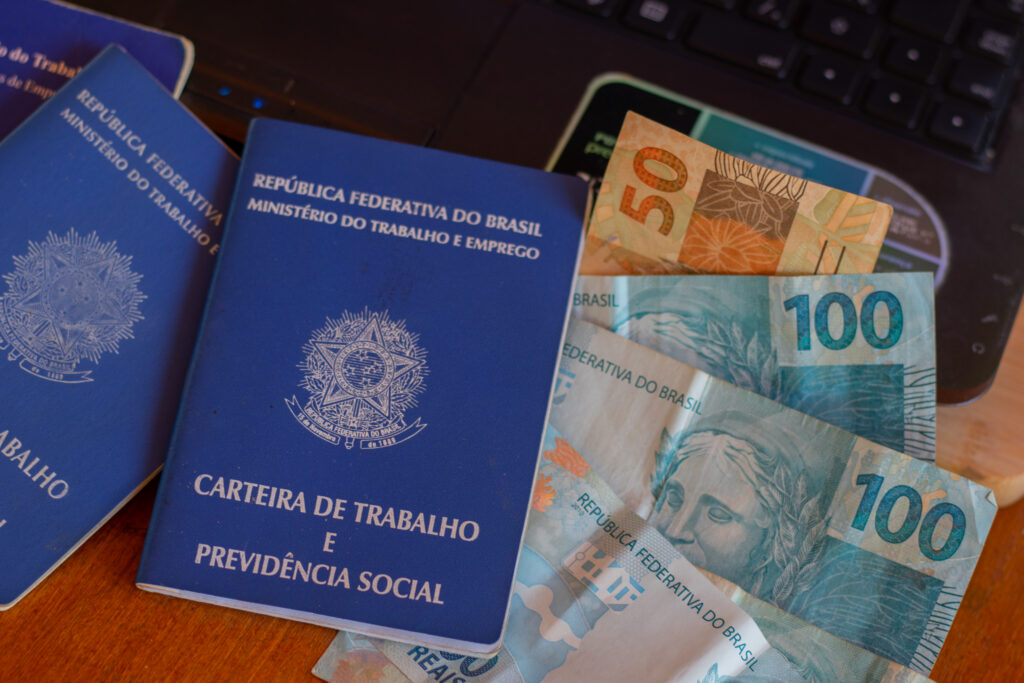 Precisando quitar dívidas? Crédito do Trabalhador pode ser a solução em 2025