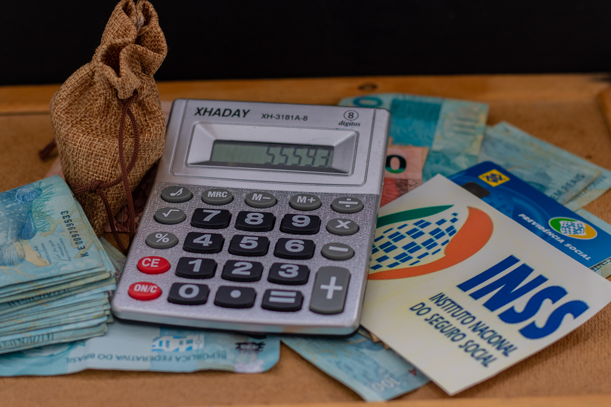 Renda acima do limite? Saiba se BPC ainda é possível quando ganhos mensais são mais altosRenda acima do limite? Saiba se BPC ainda é possível quando ganhos mensais são mais altos