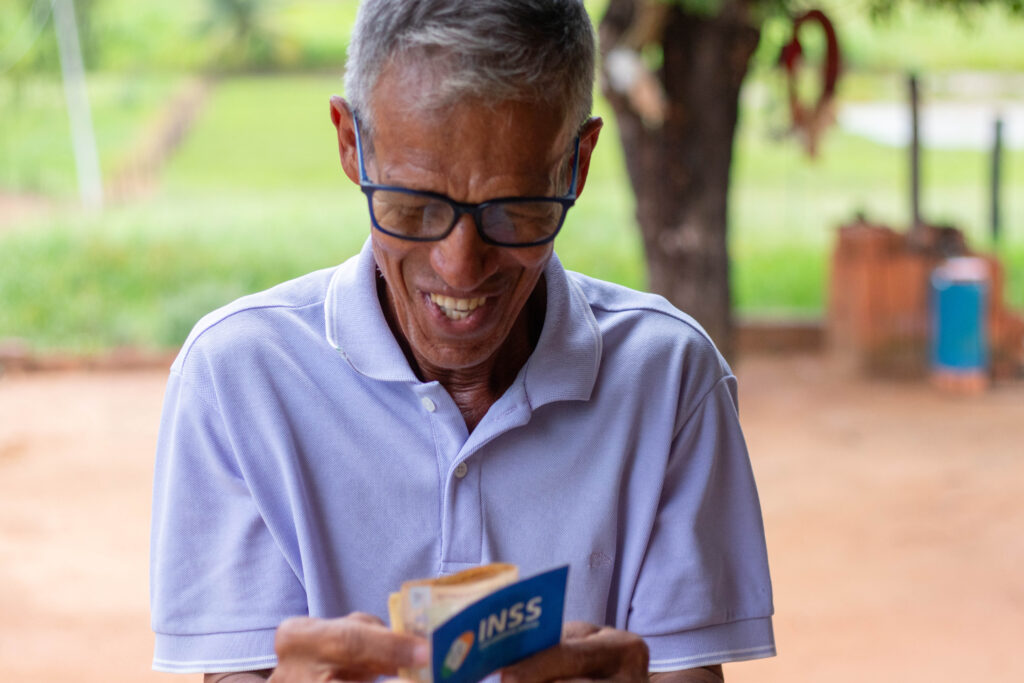 13º salário do BPC: projeto de lei anima beneficiários que sonham em receber abono
