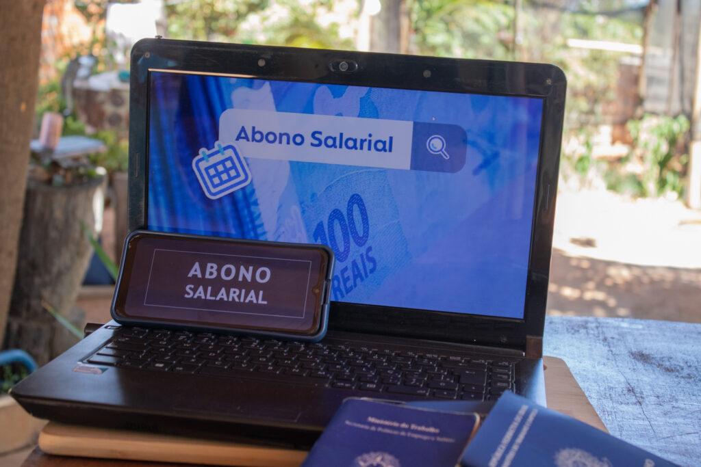 Abono salarial em atraso? Saiba o que está sendo relatado por usuários do Banco do Brasil