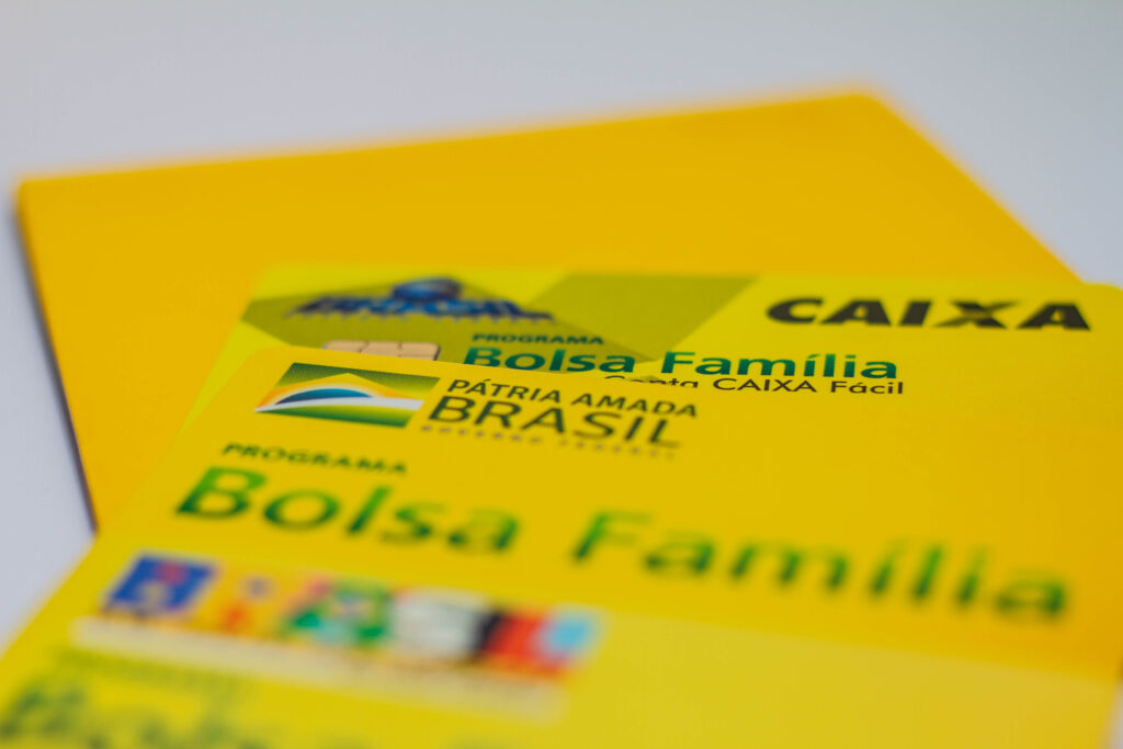 Bolsa Família pode render mais de R$ 4.200 até o fim de 2025