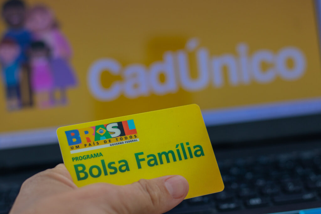 Bolsa Família sob ameaça? Regra de transição será suspensa pelo governo em junho