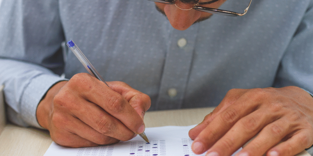 Encceja quem pode fazer e quais documentos são exigidos na inscrição (1)