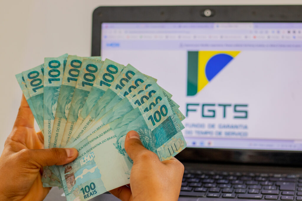 FGTS premiado: aprenda a resgatar décimo quinto salário usando saldo em conta