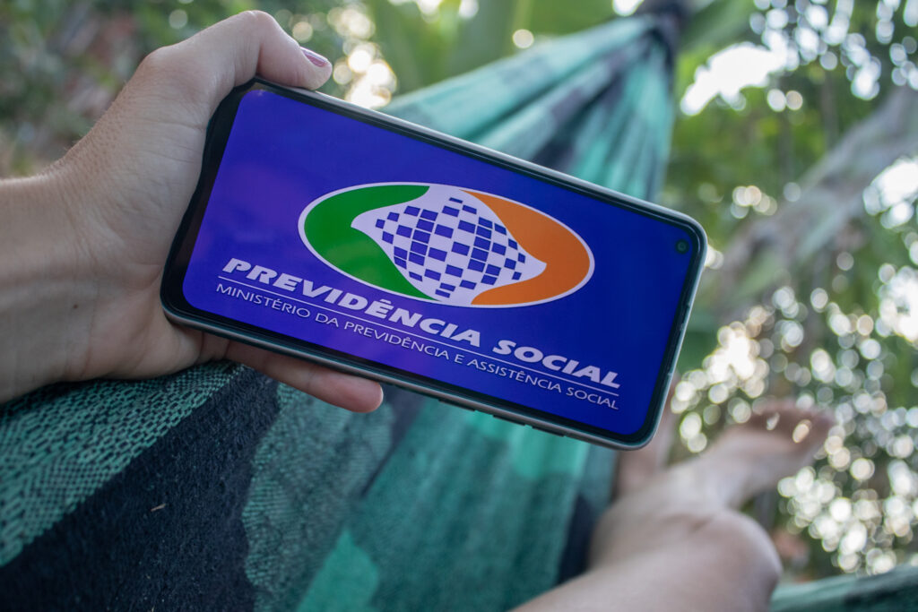 INSS Digital: peça auxílio pela internet e garanta aprovação rápida com seu celular