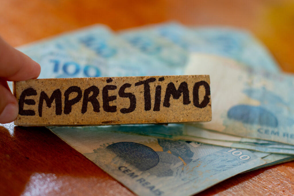 Juros de empréstimo: veja como calcular da melhor maneira e não pagar mais do que deve