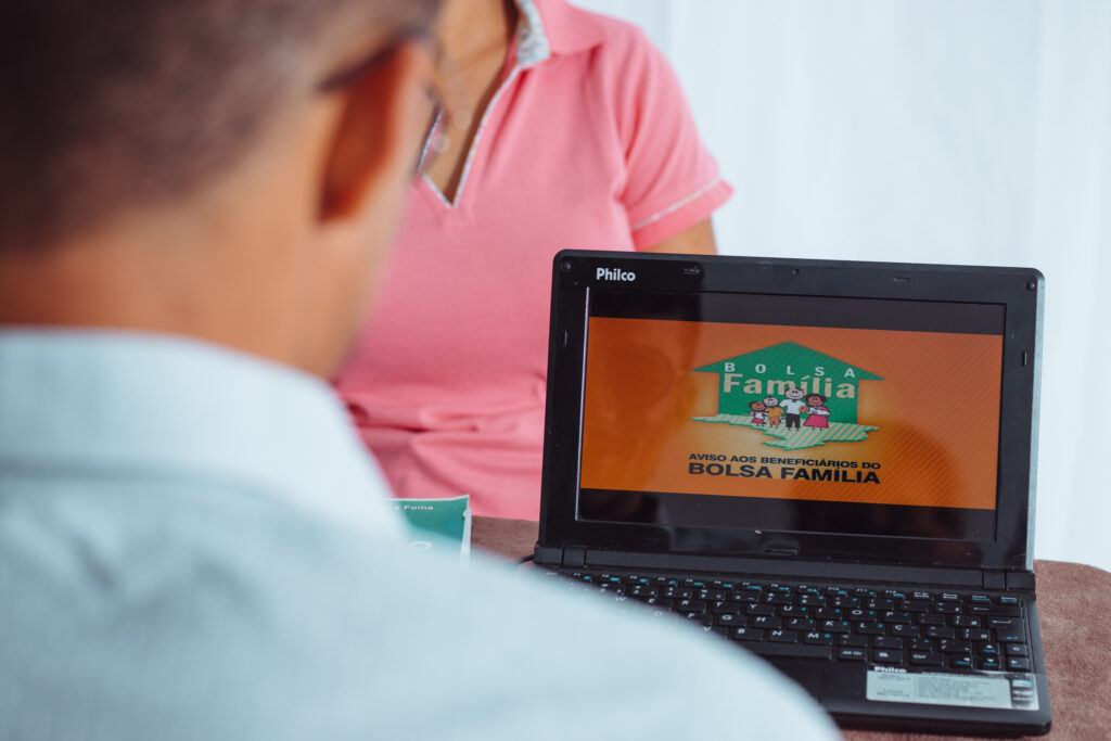 Lei do Bolsa Família 2025.