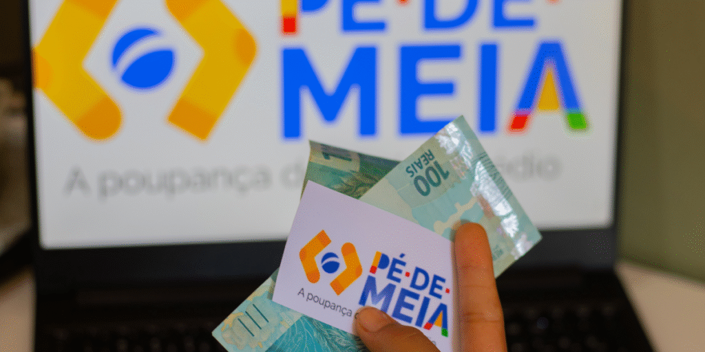 Pé de Meia entenda como sacar o valor após concluir o ensino médio (2)