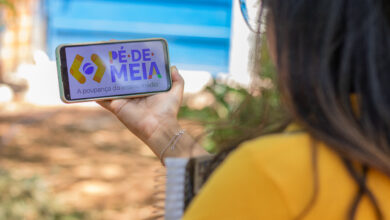 Quem recebe Pé-de-Meia precisa ficar atento à nova mensagem do MEC; confira