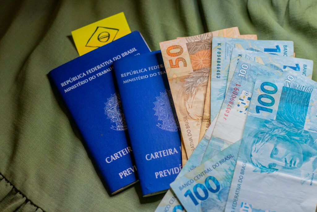 Reservado para trabalhadores: pagamento exclusivo do governo será liberado em maio