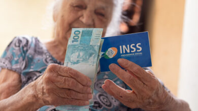 Sem burocracia: INSS confirma dia de pagamento do benefício para idosos 65+
