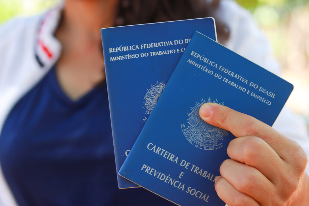 Sem emprego? Benefício exclusivo pode resolver problema de quem está sem renda