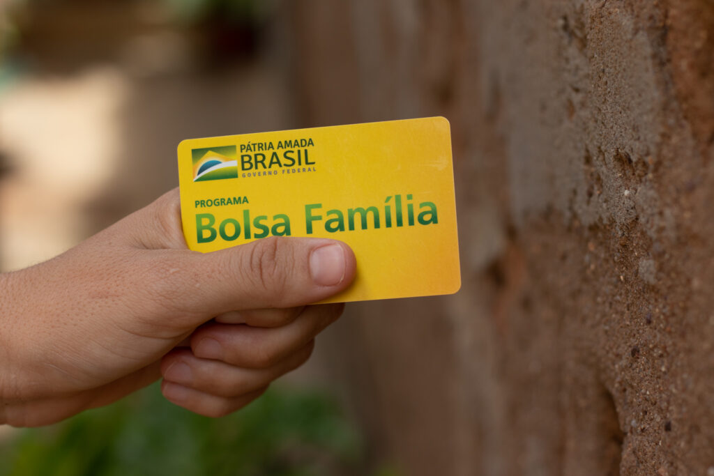 aumentar o Bolsa Família em 2025