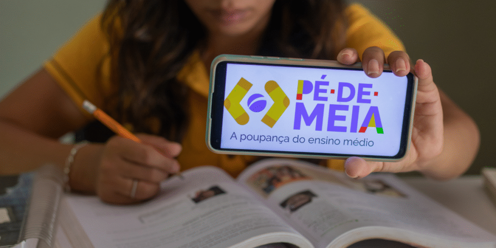 Quem tem direito ao Pé-de-Meia de R$ 1.050 Veja os critérios para receber